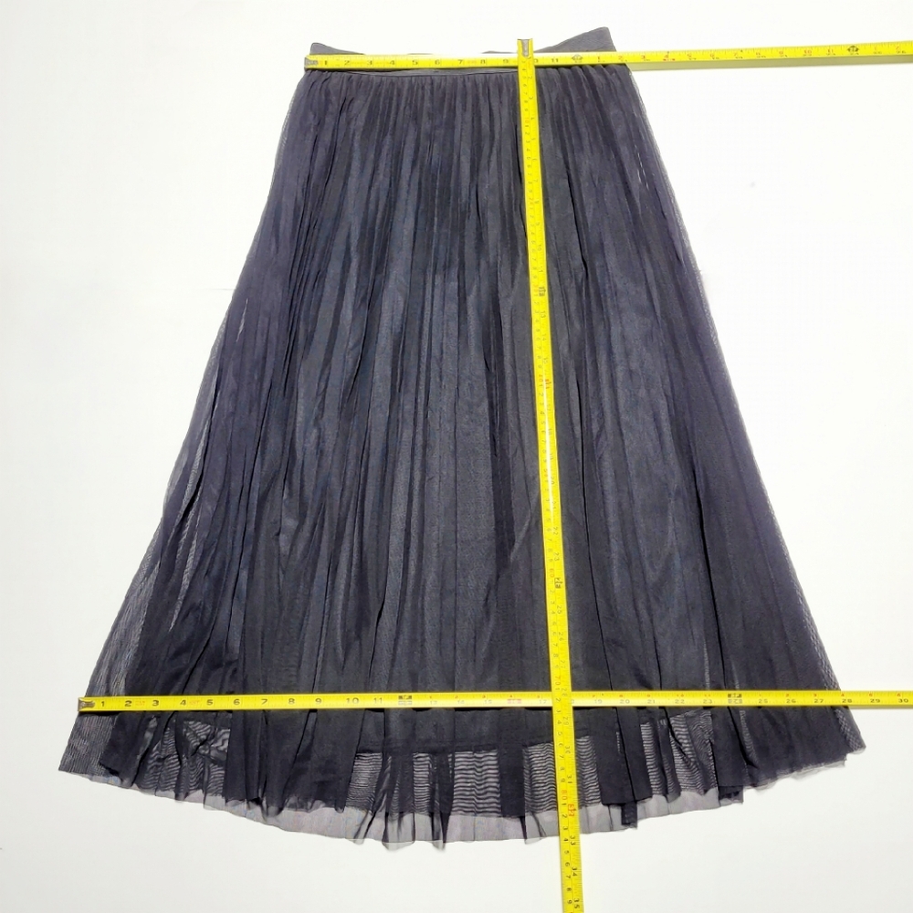 Sincerely Jules Black Pleated Shear Flowy Maxi Skirt Women's (L) - Picture 9 of 9